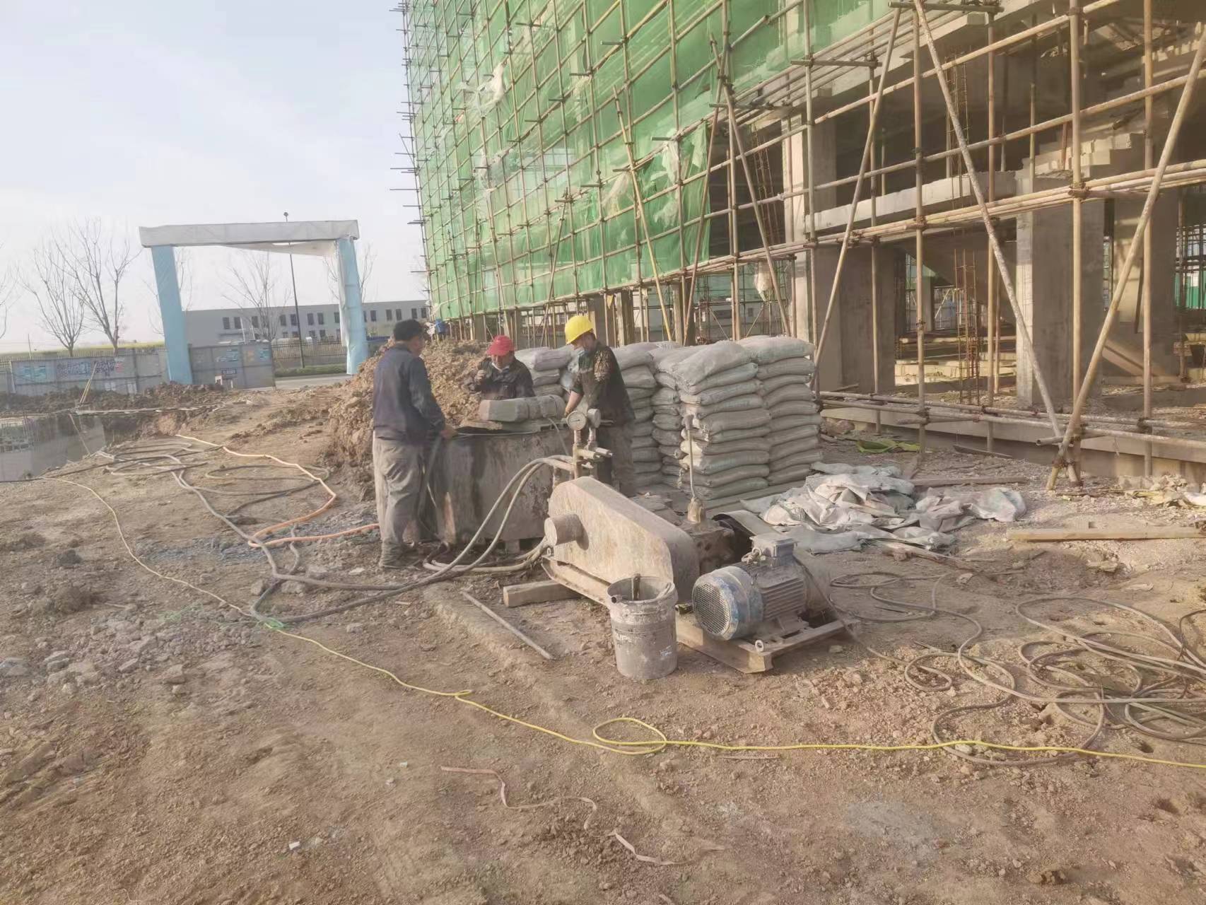 蒸湘别墅下沉注浆