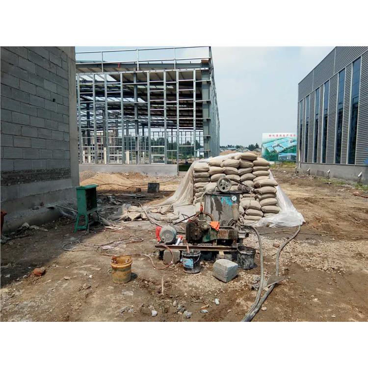蒸湘地基下沉注浆加固施工